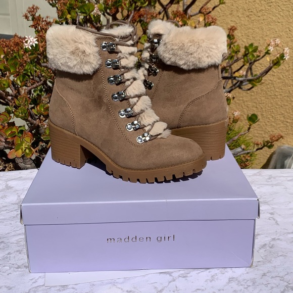 Madden Girl Shoes - NIB Madden Girl HIDDE faux fur lug sole booties